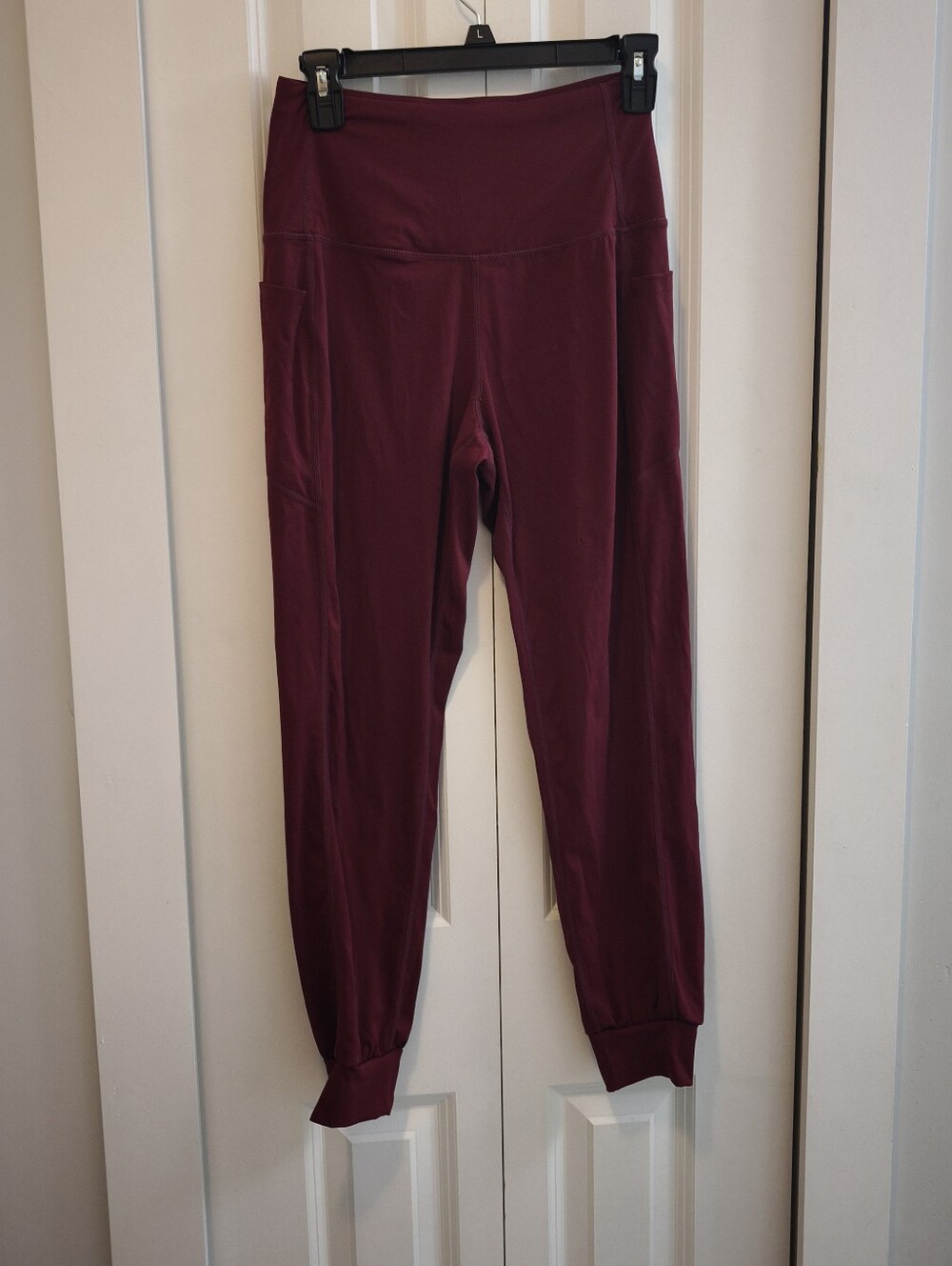 CLEARANCE Viodia Maroon Athletic Jogger Leggings
